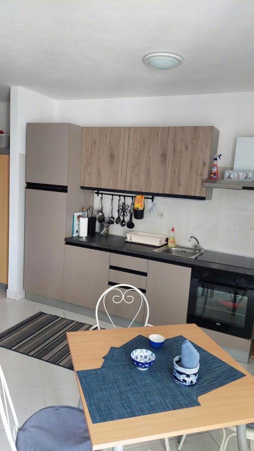 Apartments Eti Bol Kültér fotó